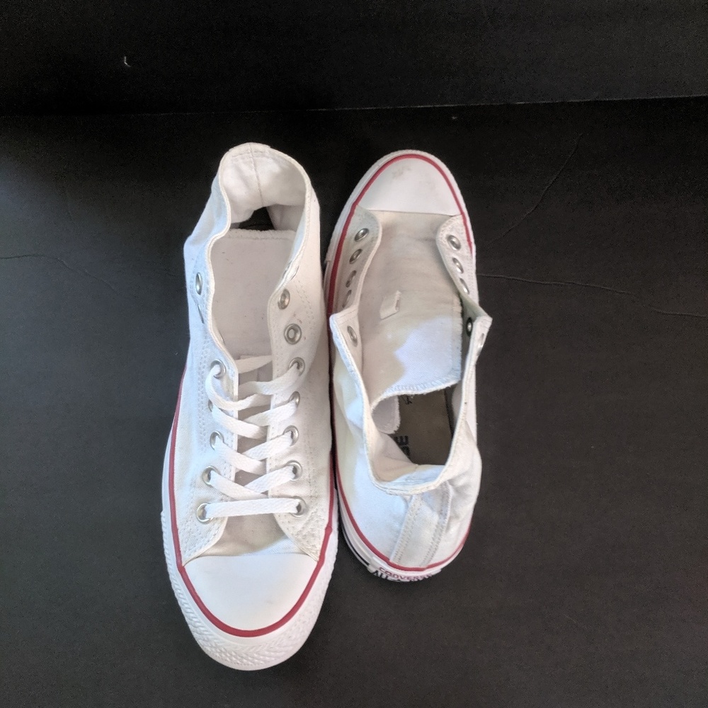 Converse High Tops (Men's- 8 , Women's- 10)